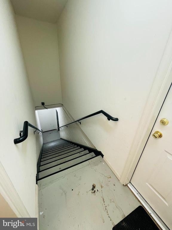 2665 Manhattan Place - Photo 13