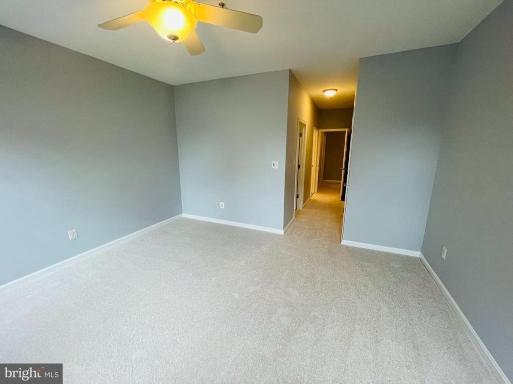 2665 Manhattan Place - Photo 16