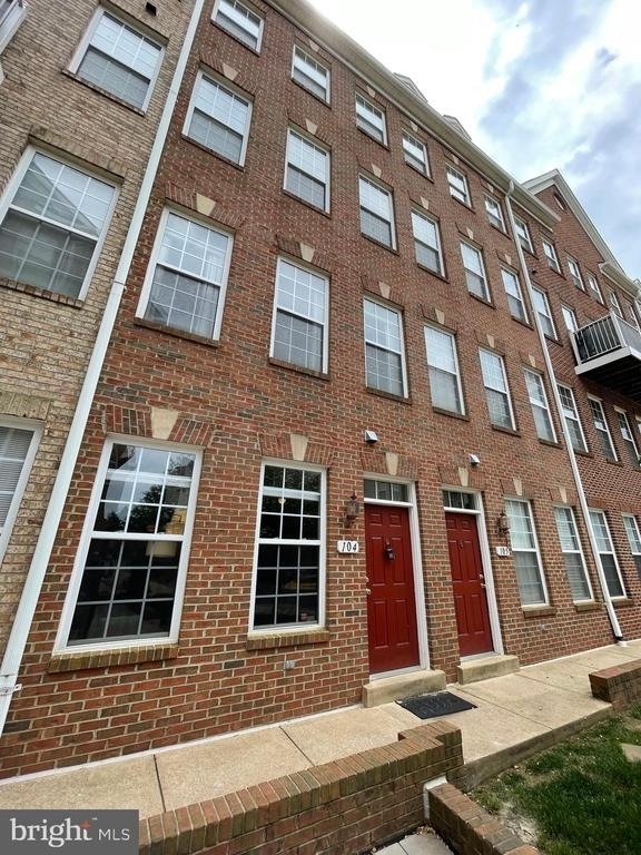 2665 Manhattan Place - Photo 30