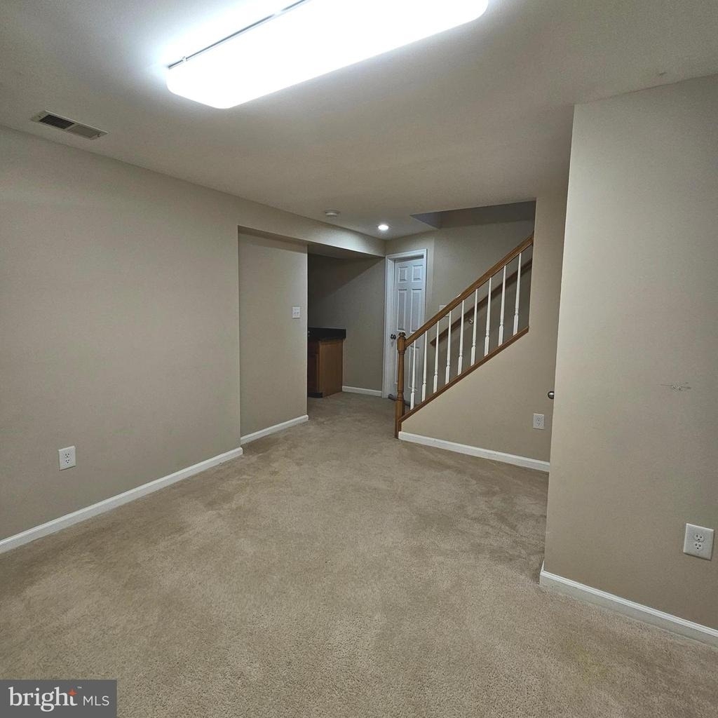 6413 Four Oaks Lane - Photo 32