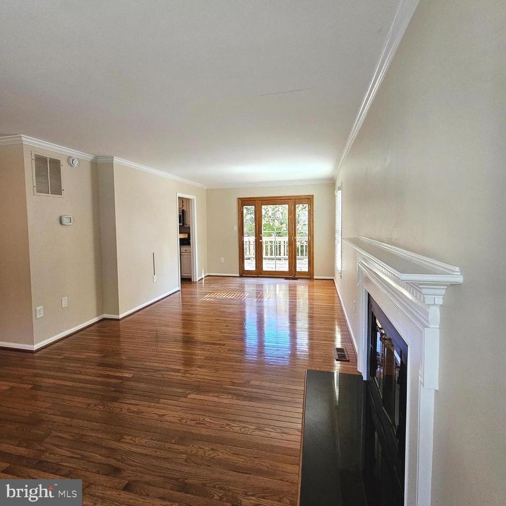 6413 Four Oaks Lane - Photo 7