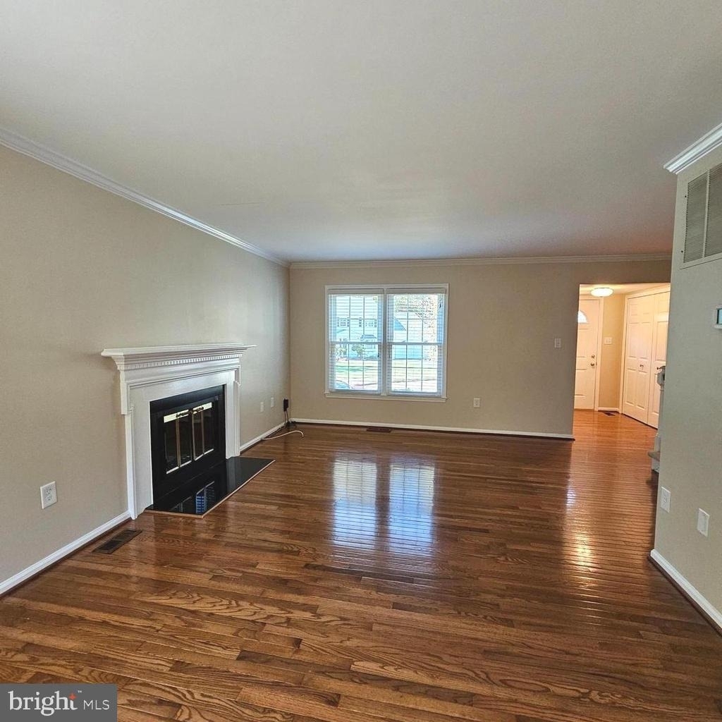 6413 Four Oaks Lane - Photo 10