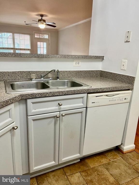 2701 Bellforest Court - Photo 5