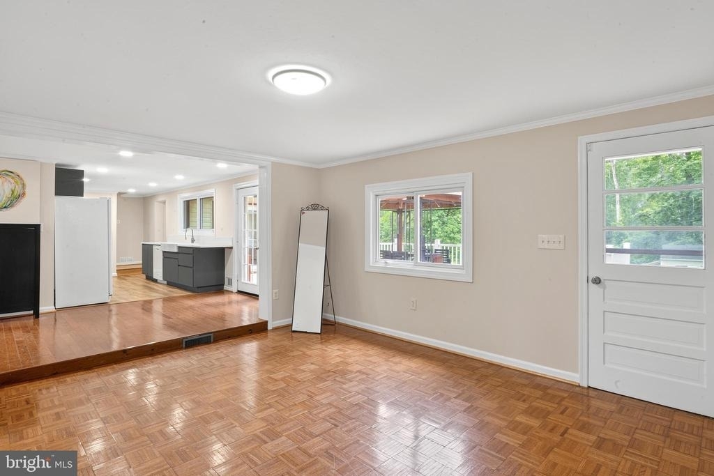 5129 Chowan Avenue - Photo 12