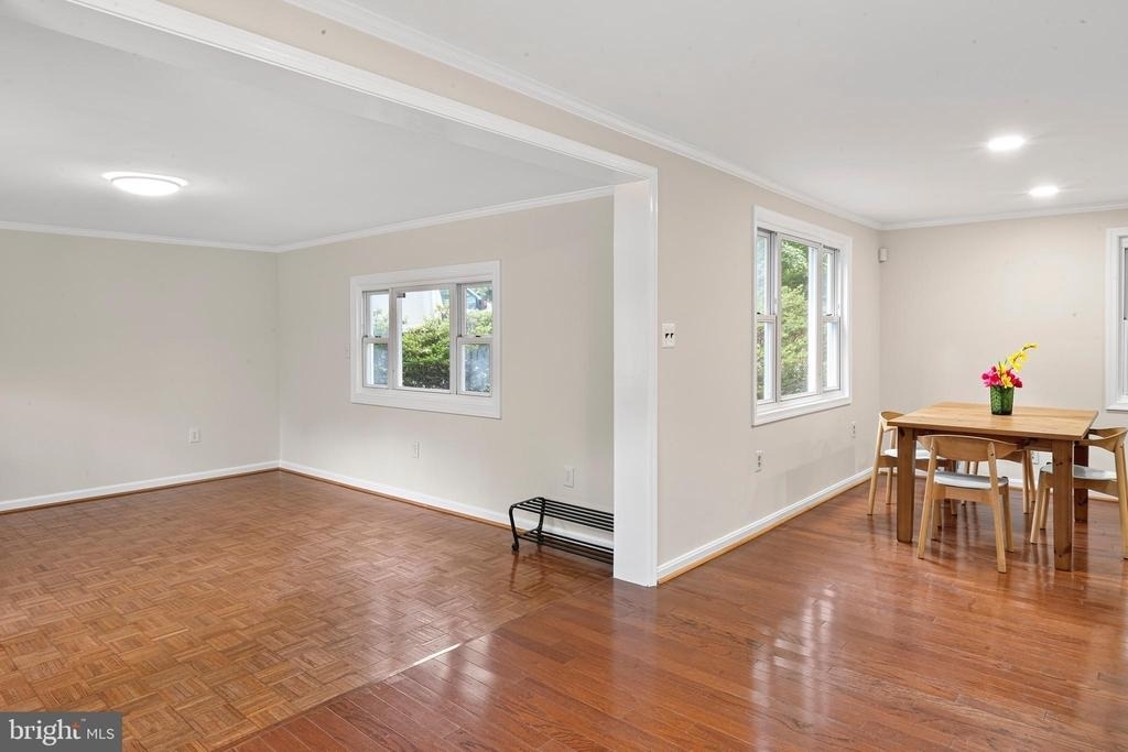 5129 Chowan Avenue - Photo 11