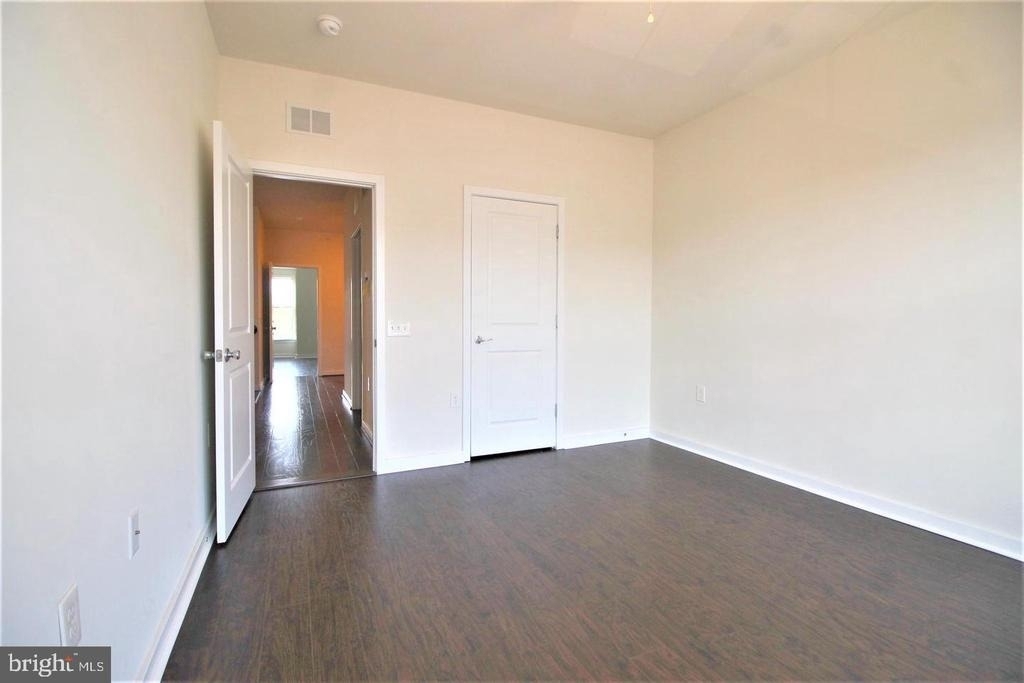3974 Norton Place - Photo 27