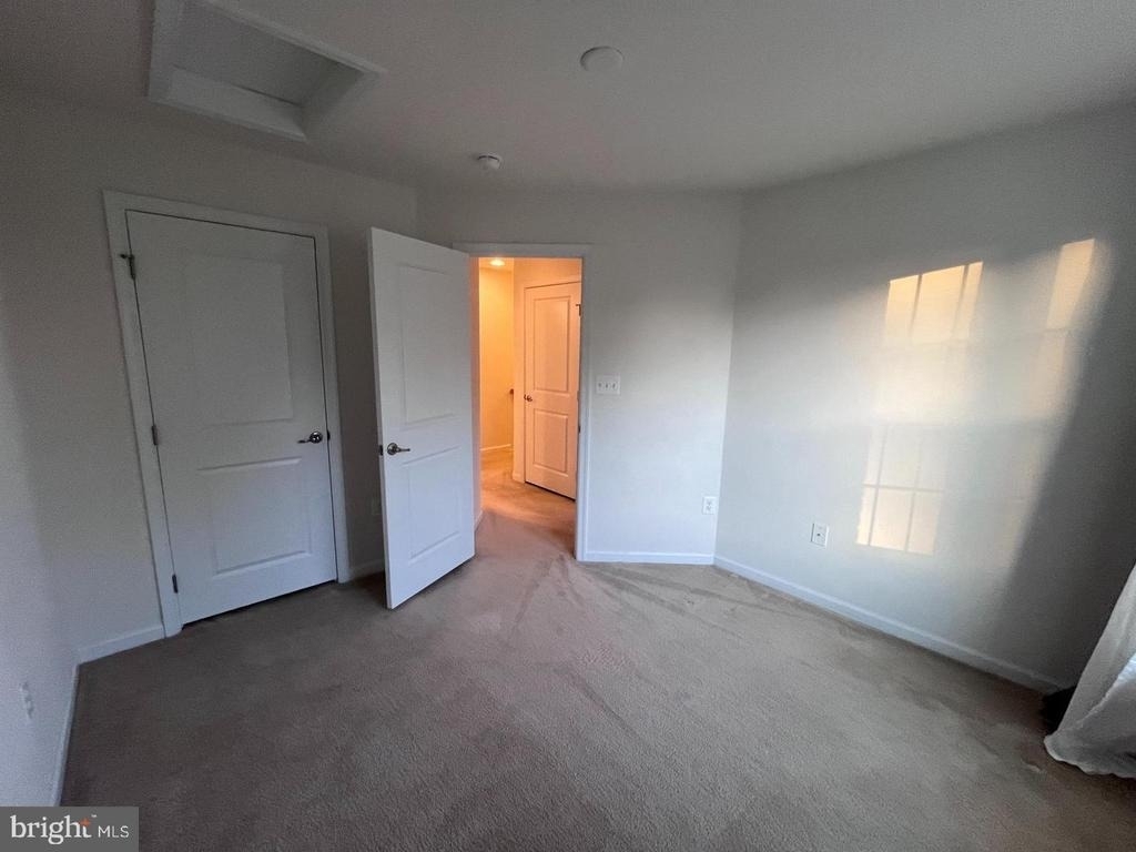 1118 Oakwood Street - Photo 13