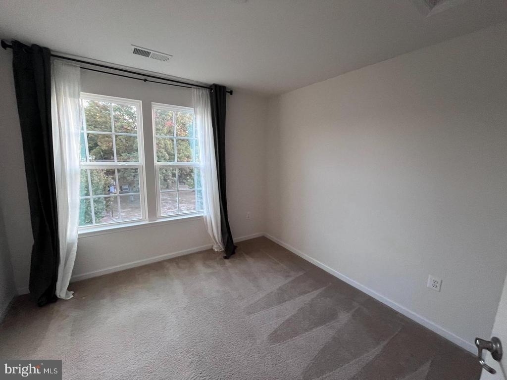 1118 Oakwood Street - Photo 14