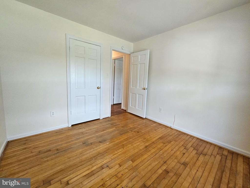 125 Williams Street E - Photo 11