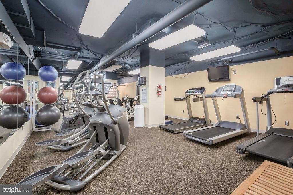 5500 Holmes Run Parkway - Photo 21