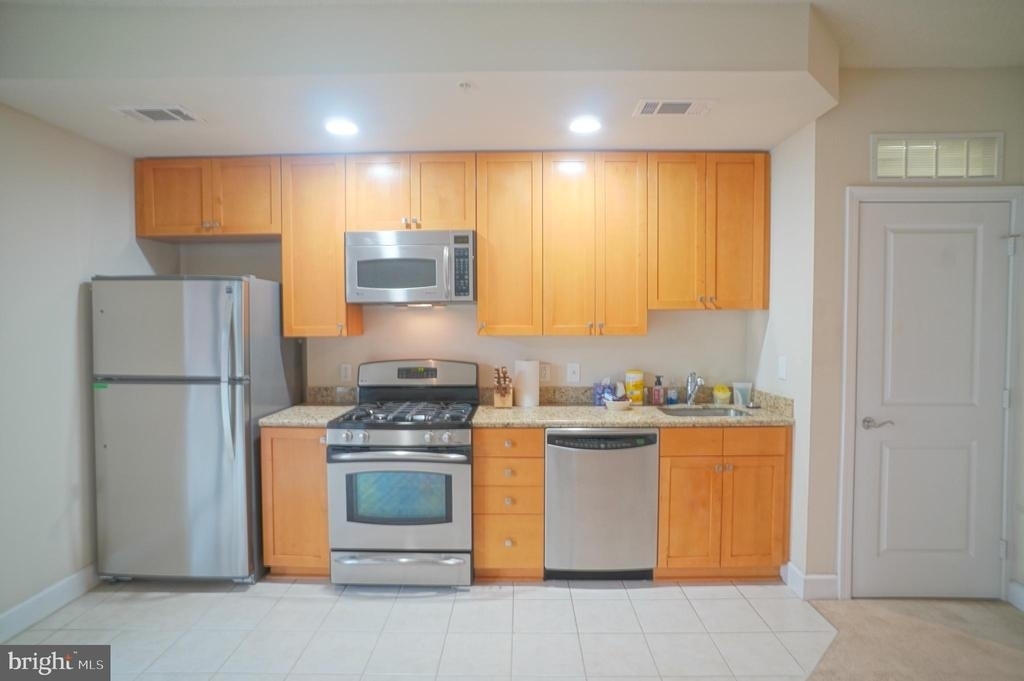 3650 S Glebe Road S - Photo 2