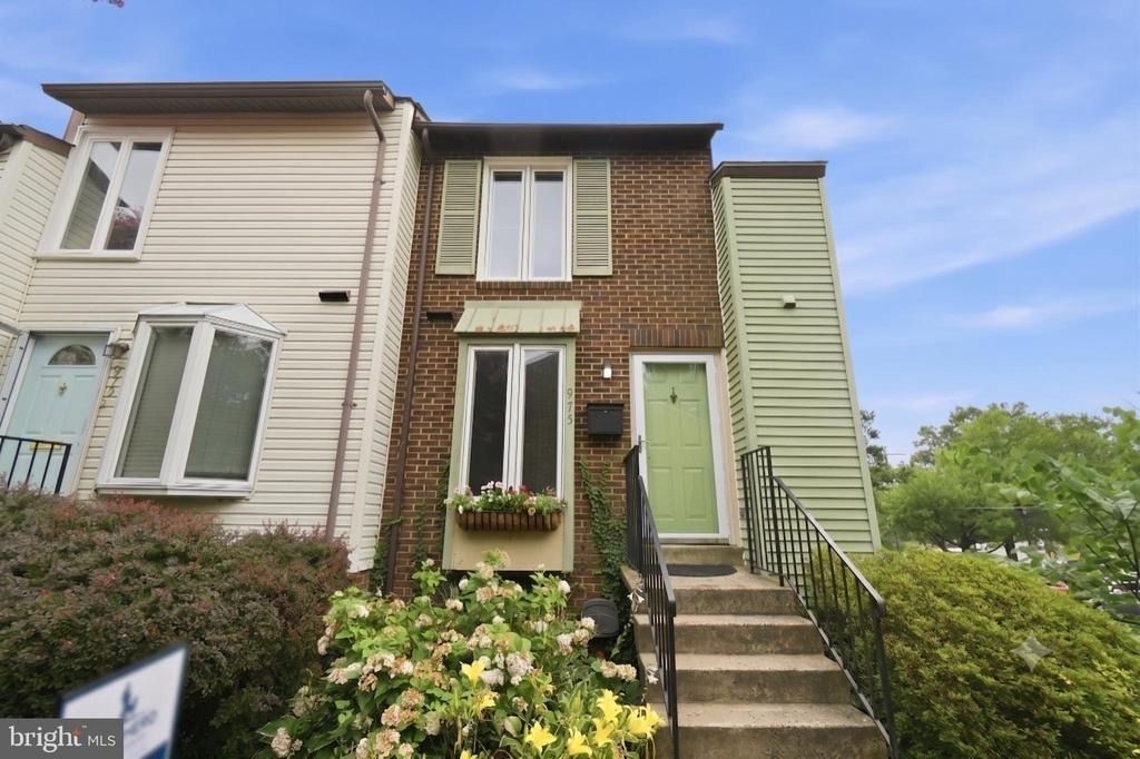 975 S Taylor Street - Photo 28