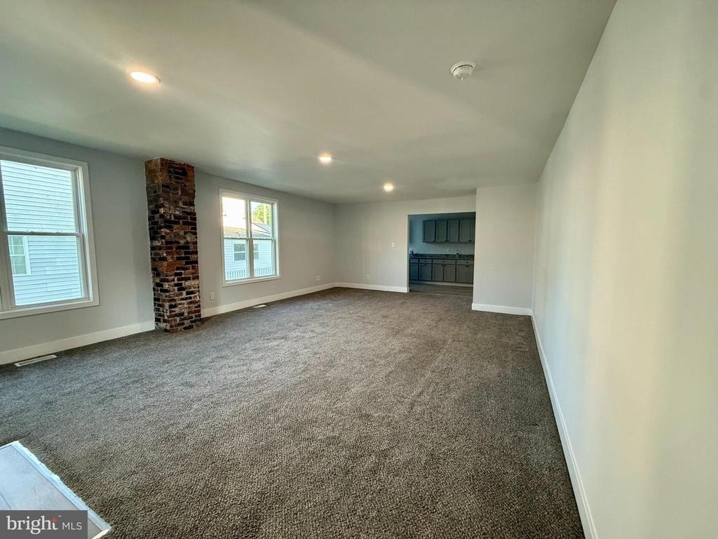 603 Main Street - Photo 0