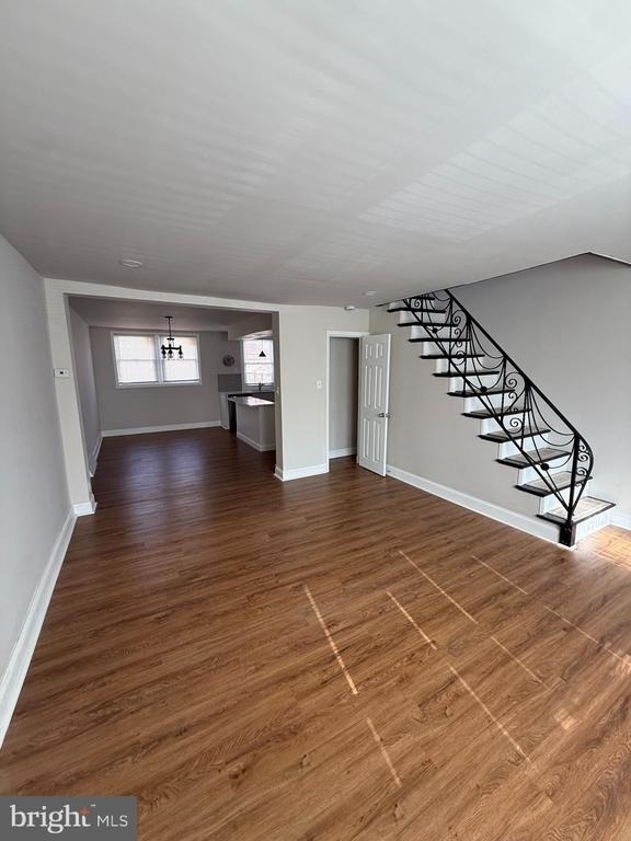 4427 Vista Street - Photo 2