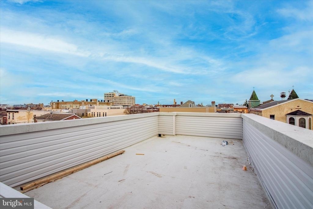 1230 N Marshall Street - Photo 11