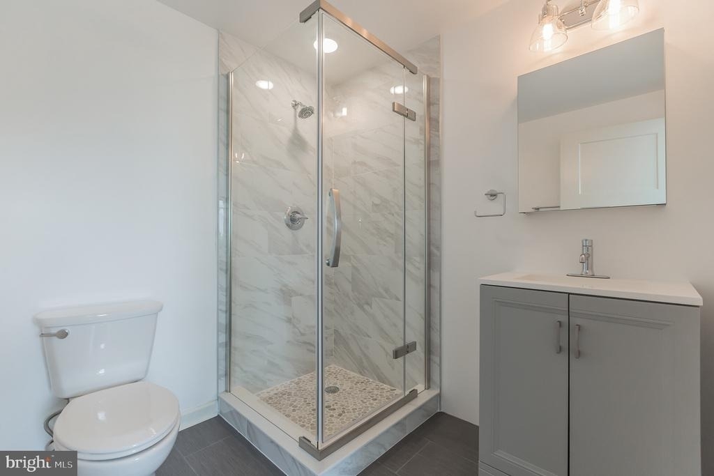 6778 Ridge Avenue - Photo 8