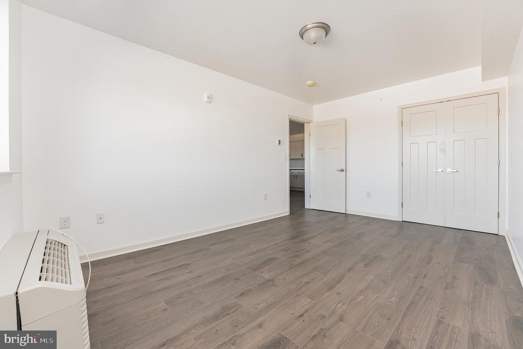 6649 Ridge Avenue - Photo 7