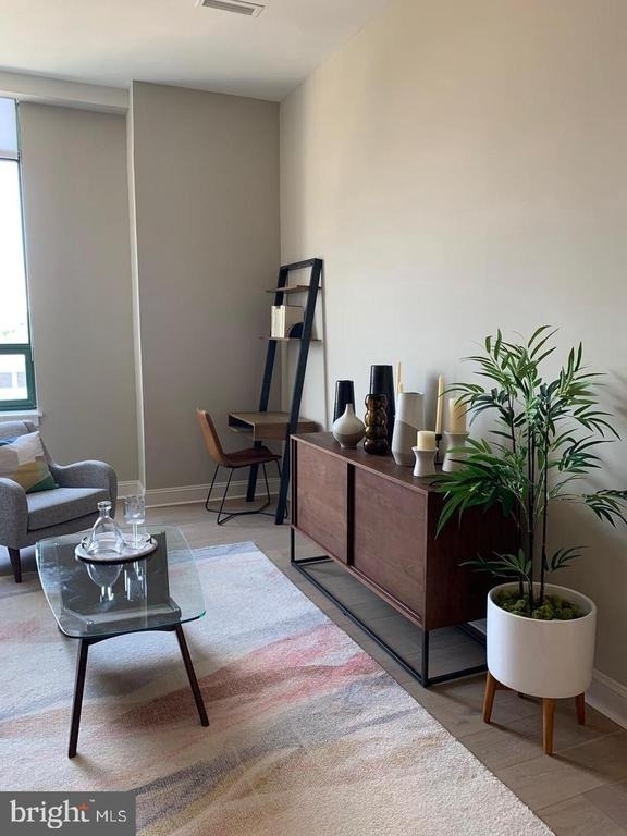 2130 Arch Street - Photo 8