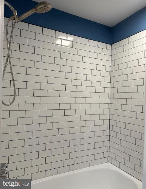 2729 E Cambria Street - Photo 9