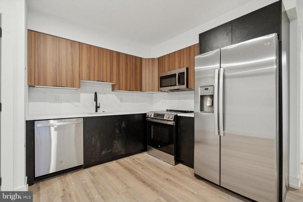 808 N 3rd Street - Photo 0