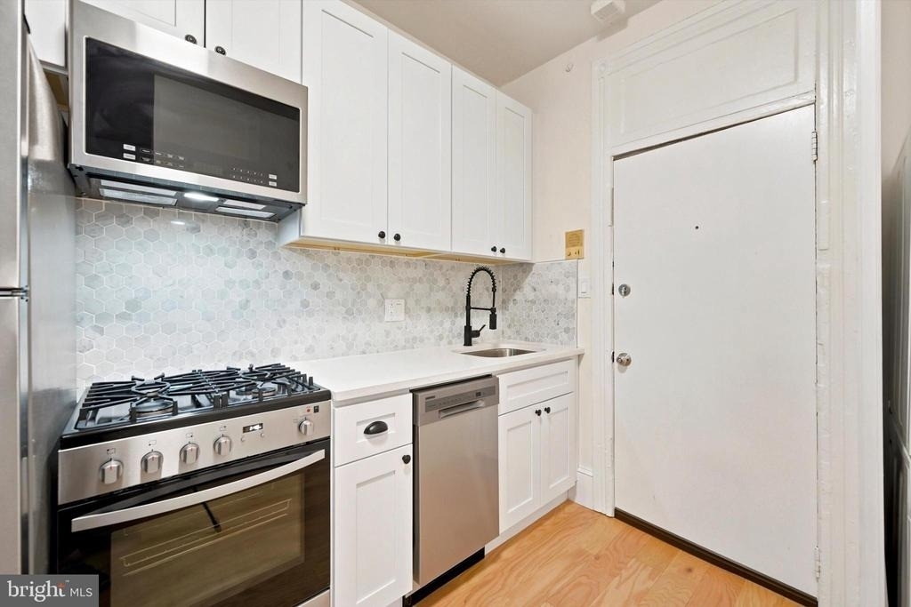 718 S 3rd Street - Photo 4