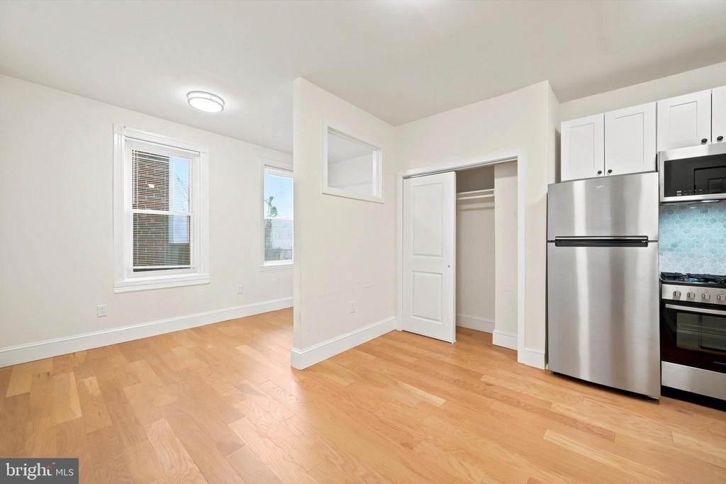 718 S 3rd Street - Photo 9