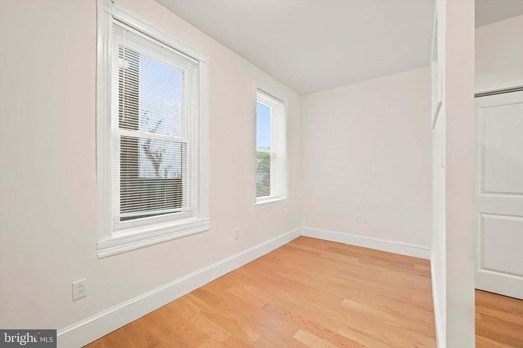 718 S 3rd Street - Photo 11