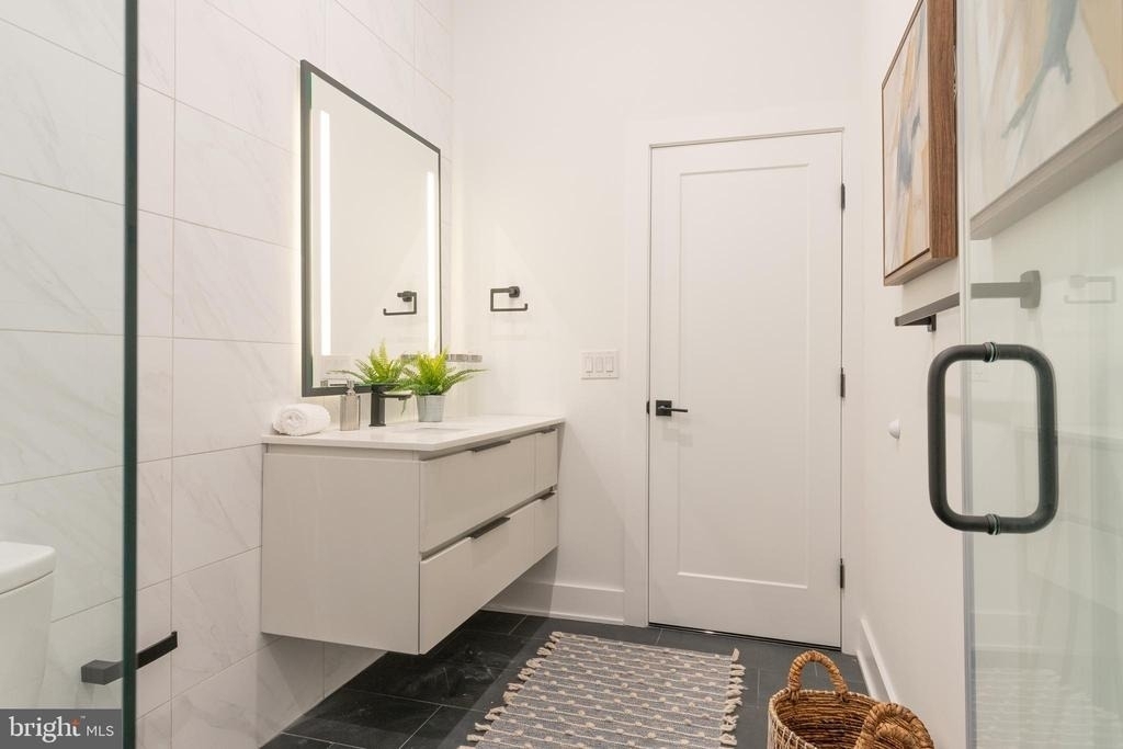 1421 E Columbia Avenue - Photo 18