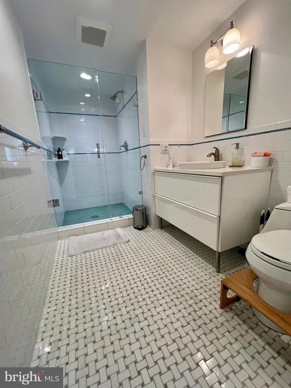 136 N Bread Street - Photo 38