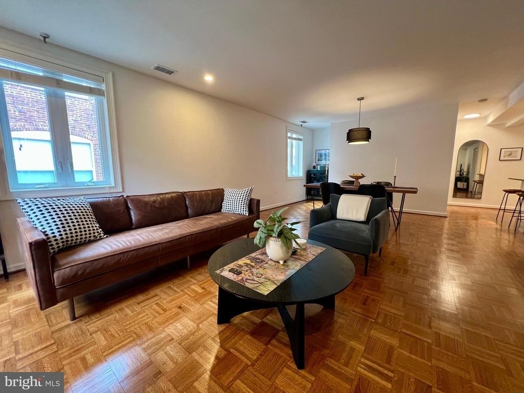 136 N Bread Street - Photo 17
