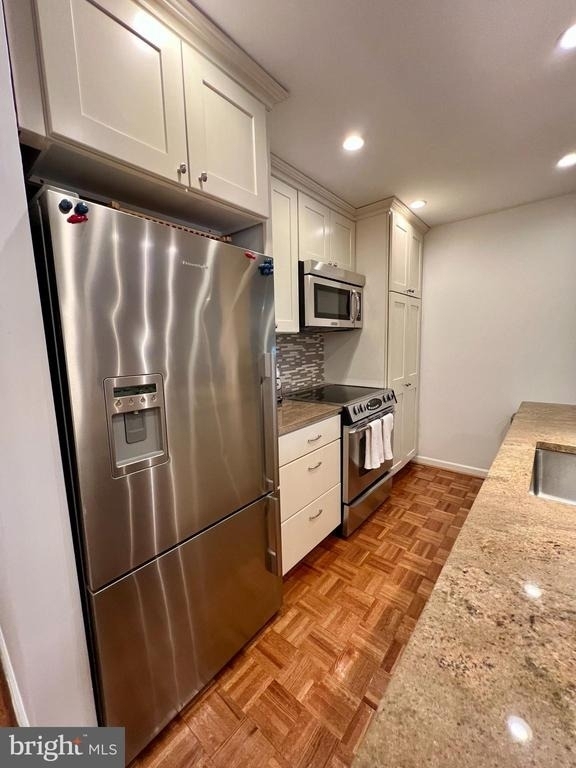 136 N Bread Street - Photo 27