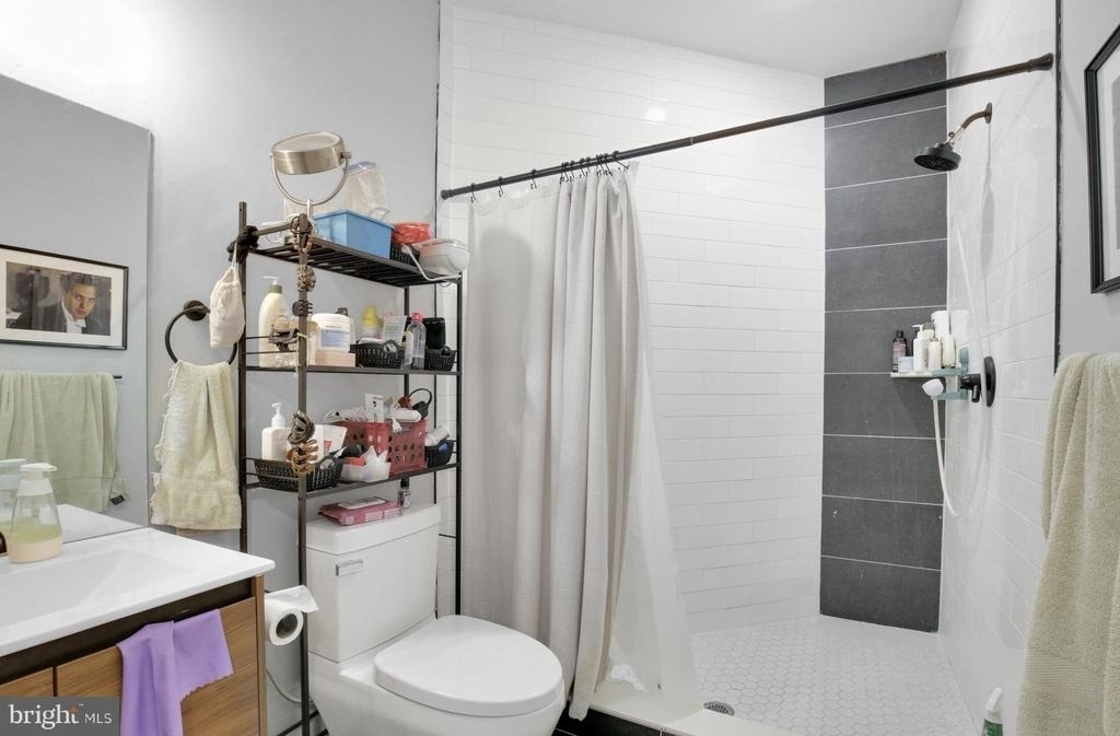 3965 Lancaster Avenue - Photo 10