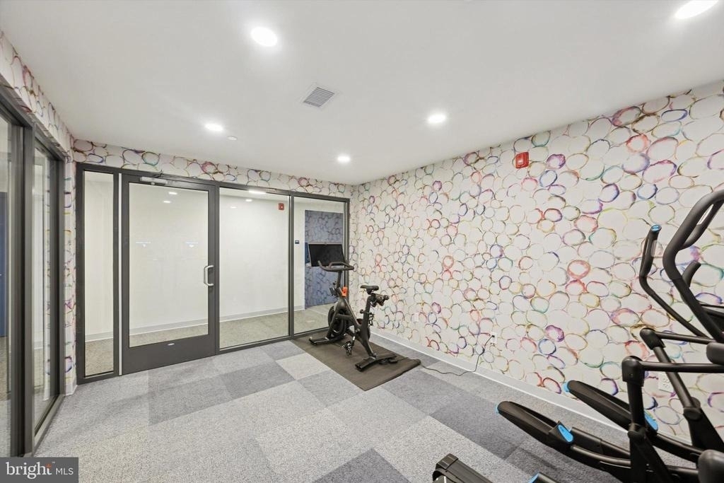 4240 Chestnut Street - Photo 10