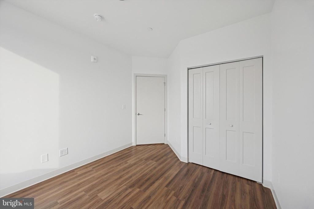 4240 Chestnut Street - Photo 7