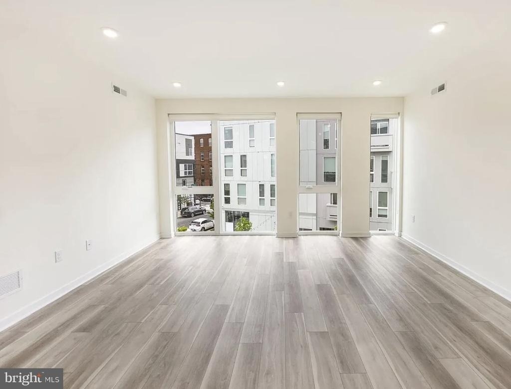 1600 Germantown Avenue - Photo 13