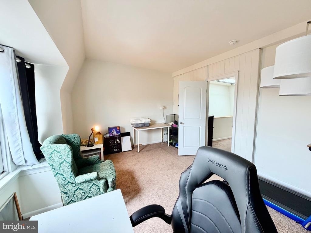 1209 Locust Street - Photo 24