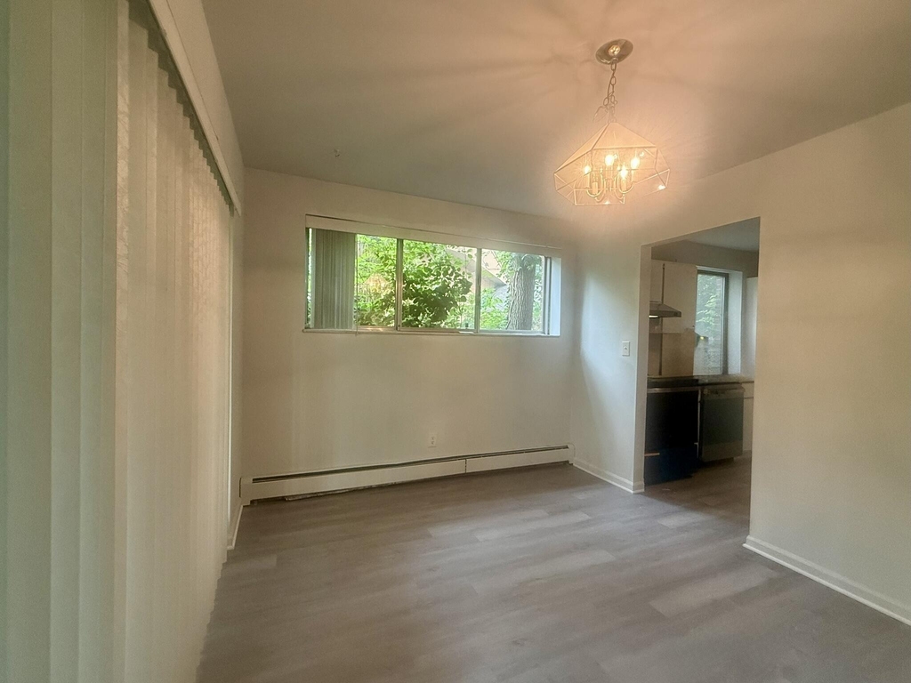 410 S Revena Boulevard - Photo 1