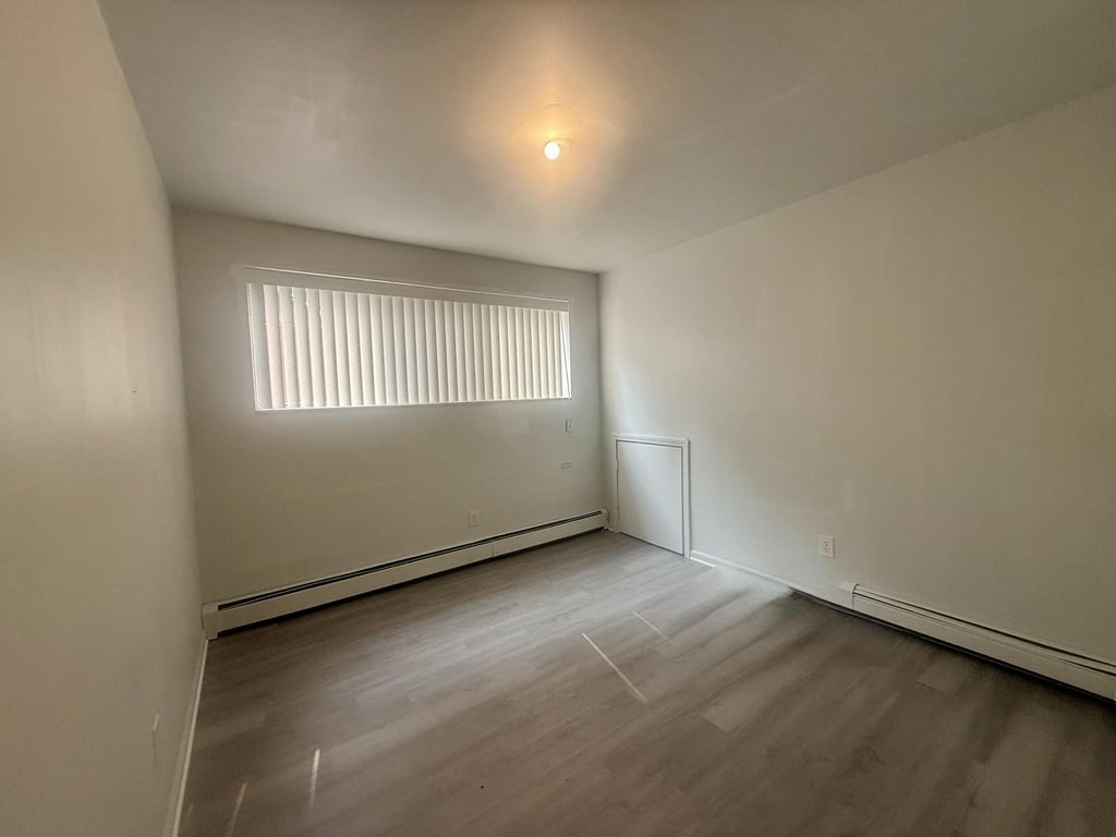 410 S Revena Boulevard - Photo 11