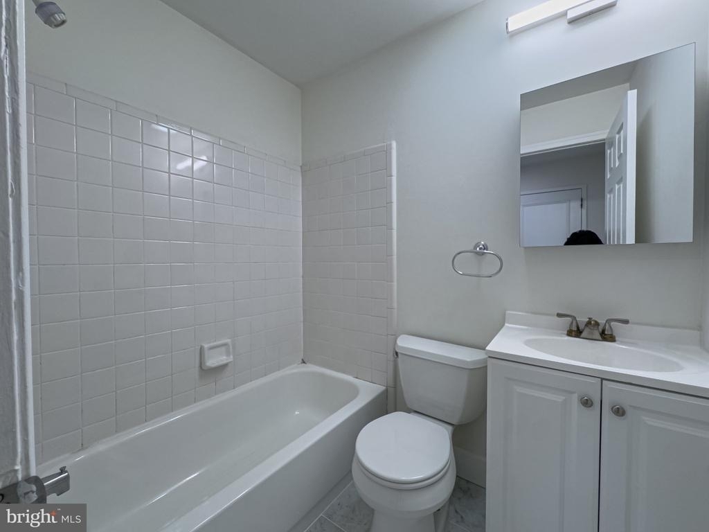 1703 Green Street - Photo 14
