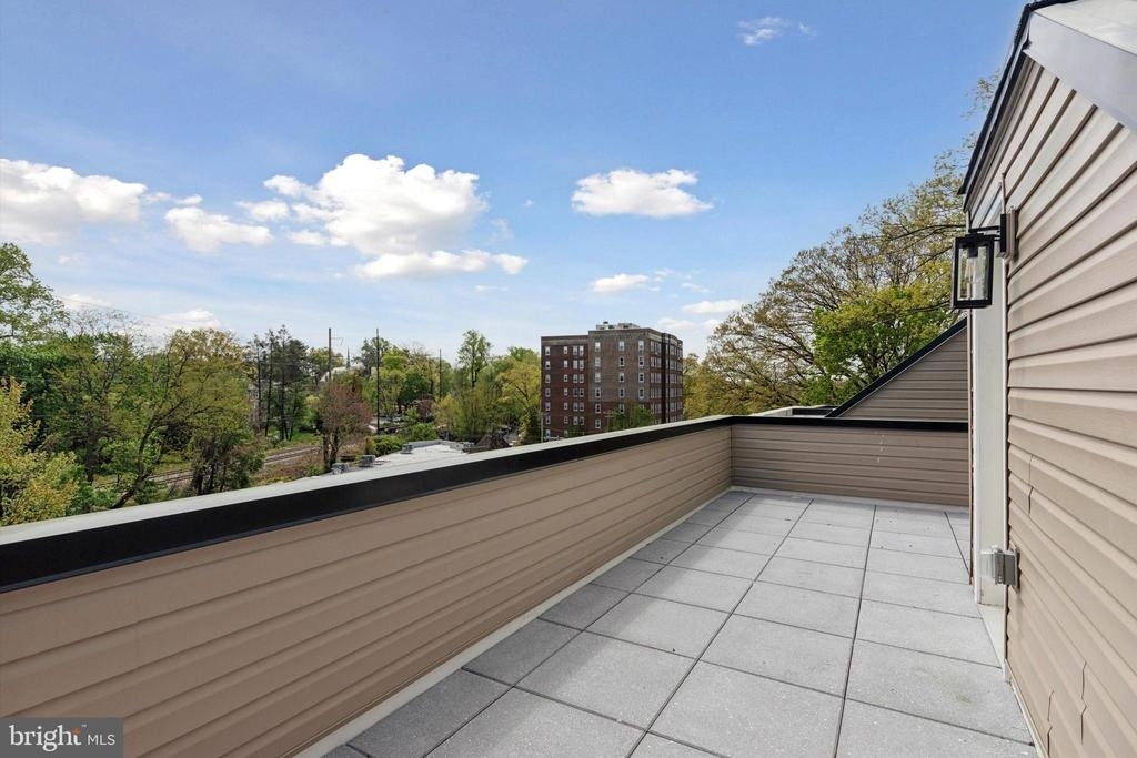 367 W Hortter Street - Photo 3