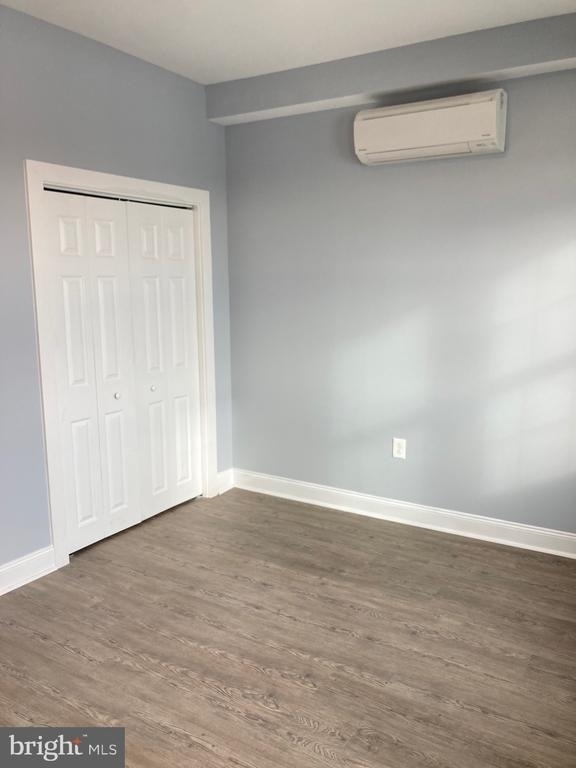 4663 Paul Street - Photo 2