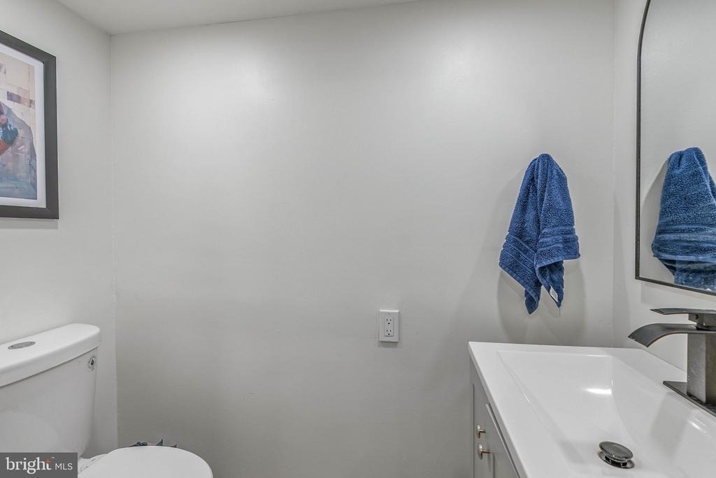 3183 E Thompson Street - Photo 15