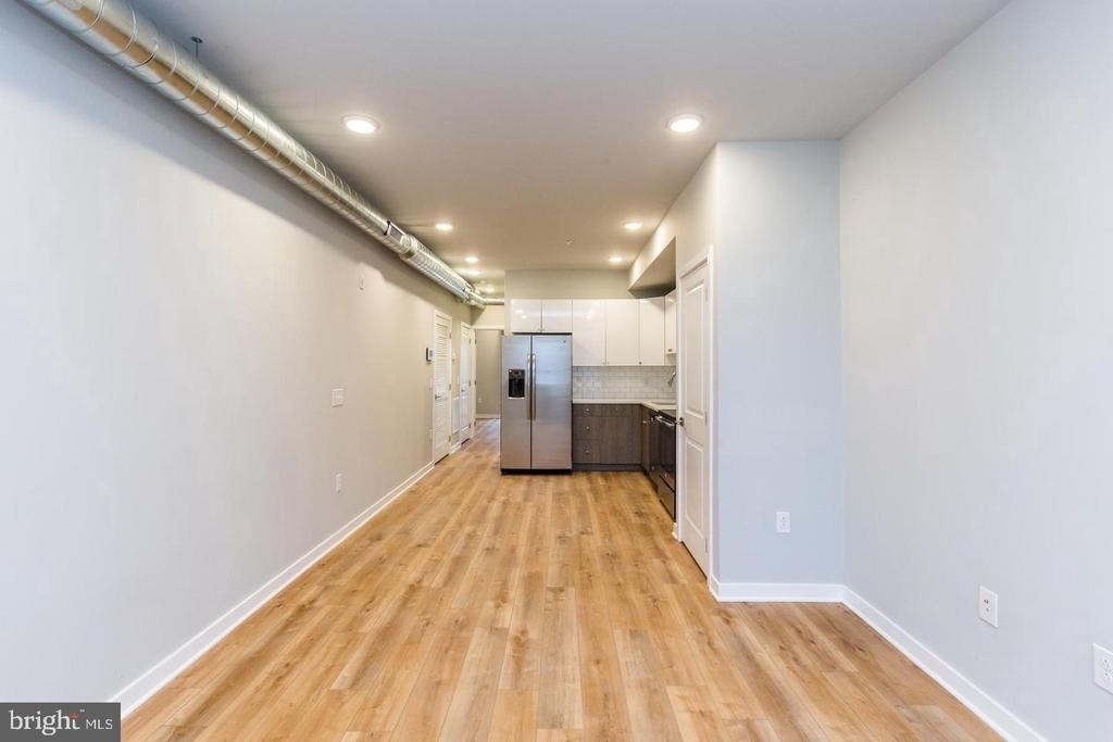 2543 N Front Street - Photo 2