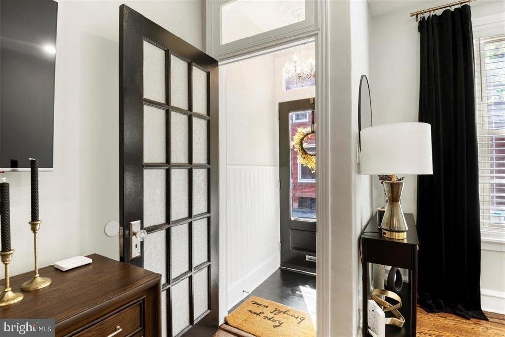 623 Miller Street - Photo 8