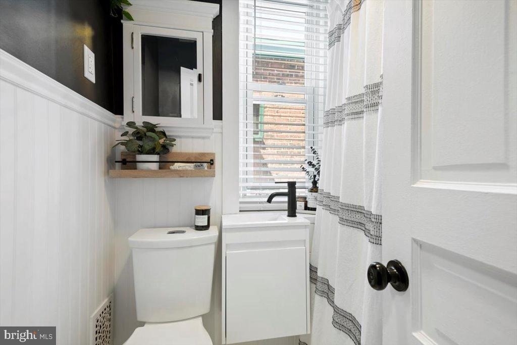 623 Miller Street - Photo 22
