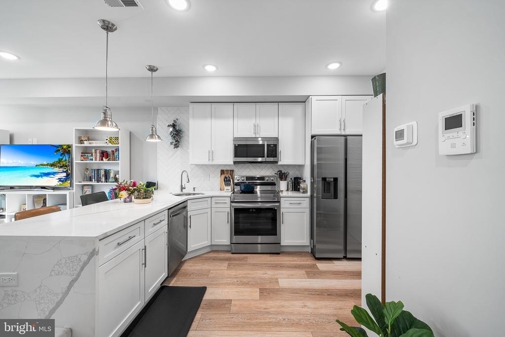 1924 N 6th Street - Photo 4