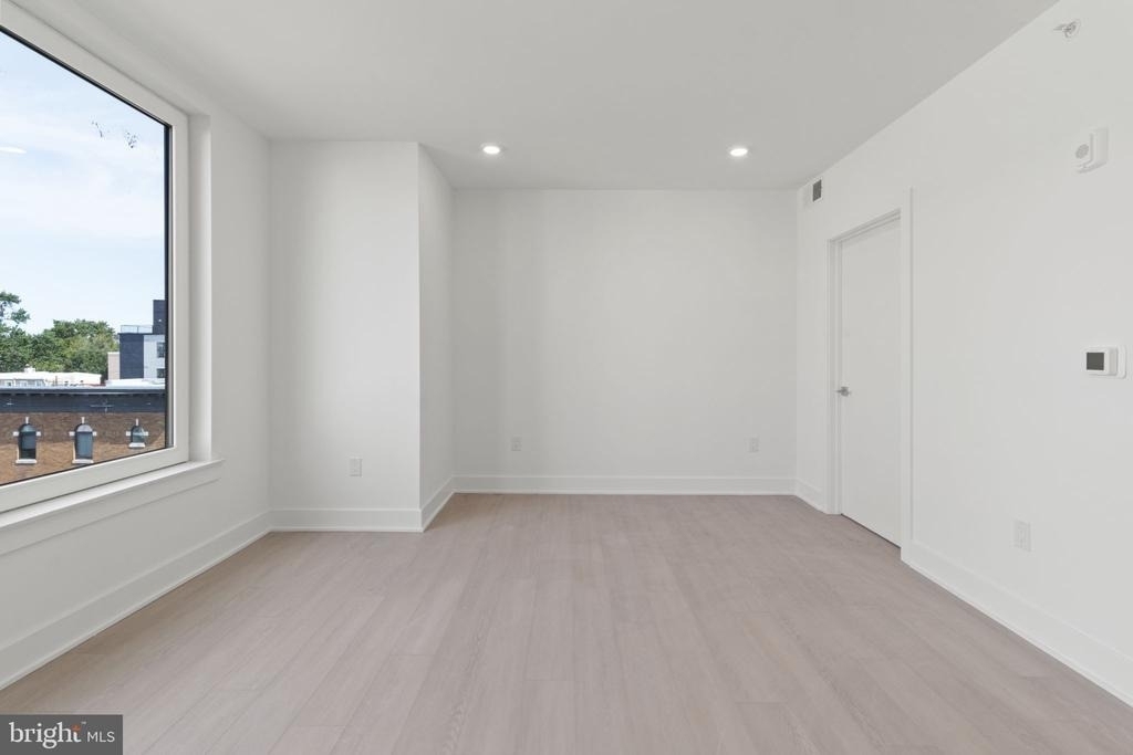 2000 Dreer Street - Photo 4