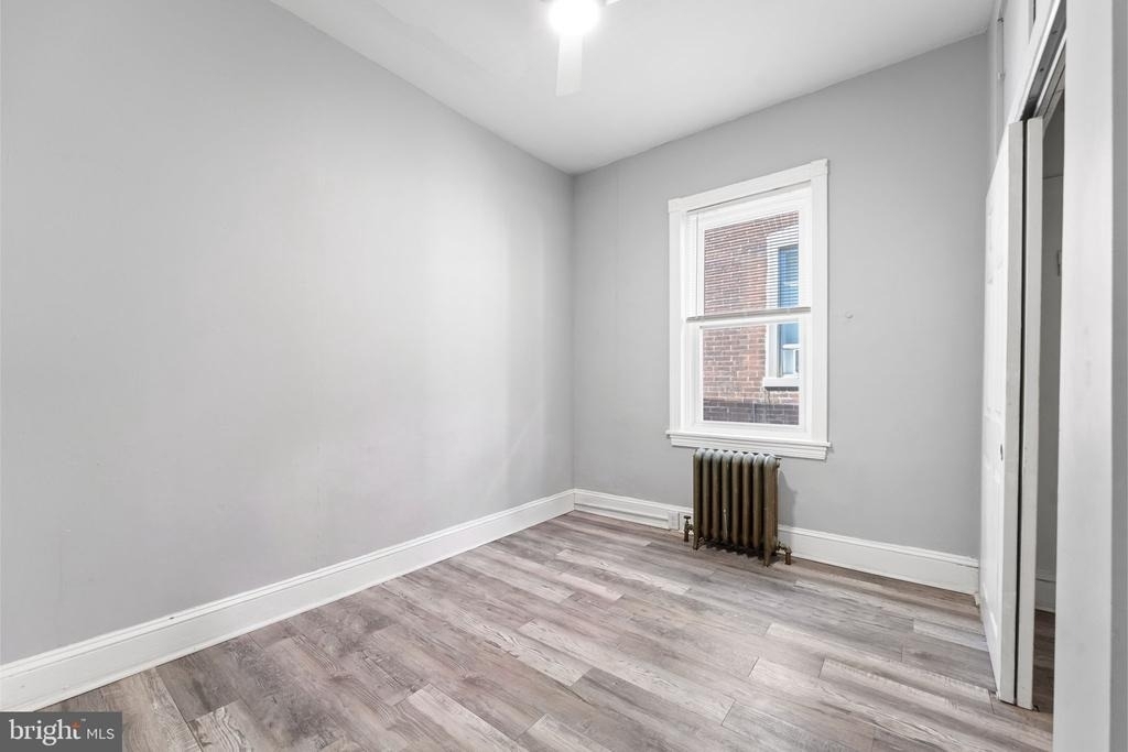 246 W Abbottsford Avenue - Photo 22