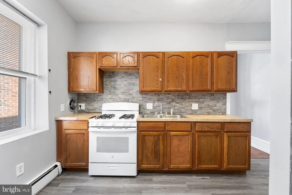 246 W Abbottsford Avenue - Photo 11