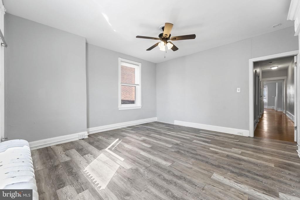 246 W Abbottsford Avenue - Photo 20
